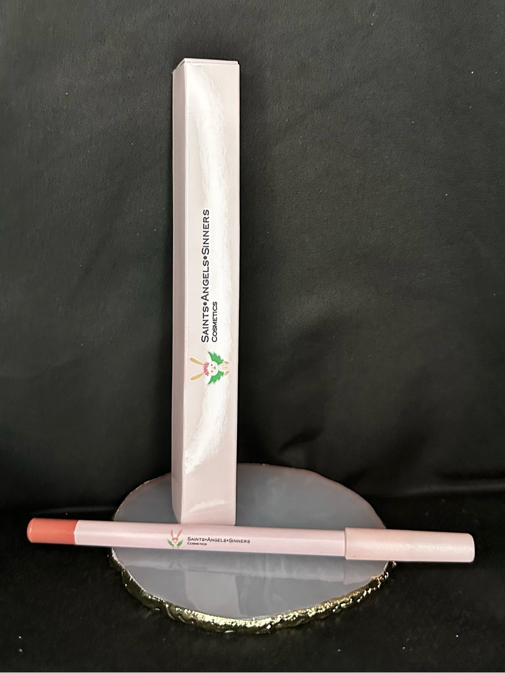SAINTS ANGELS SINNERS COSMETICS LIPLINER shade 18 - BRAND NEW in the box!